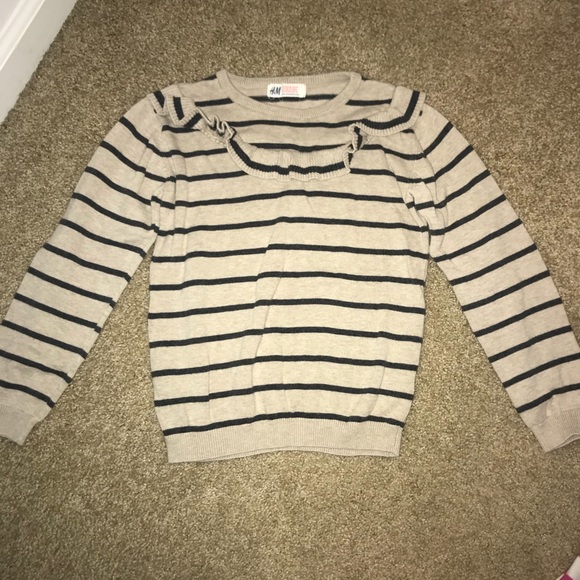 H&M Other - Sweater